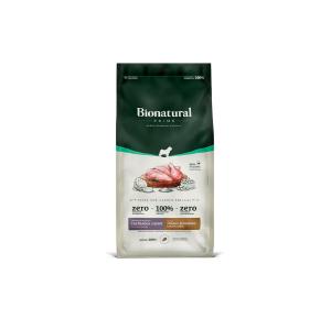 Ração Bionatural Prime para Cães Cadastrados de Raças Pequenas Sabor Frango, Blueberry, Coco e Chia - 10Kg