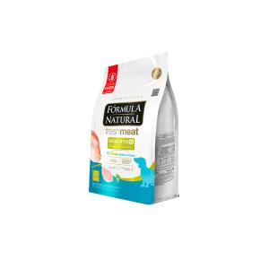 Ração Fórmula Natural Fresh Meat Light Controle de Peso para Cães de Pequeno Porte Sabor Frango - 10Kg